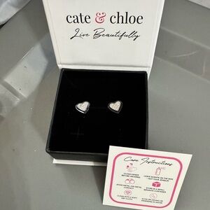 Simple but elegant heart earrings